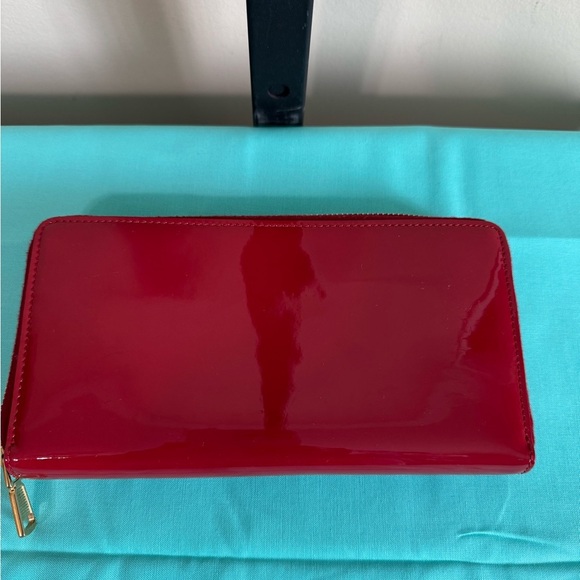 YSL Red Patent Leather Zip Wallet - Picture 2 of 14